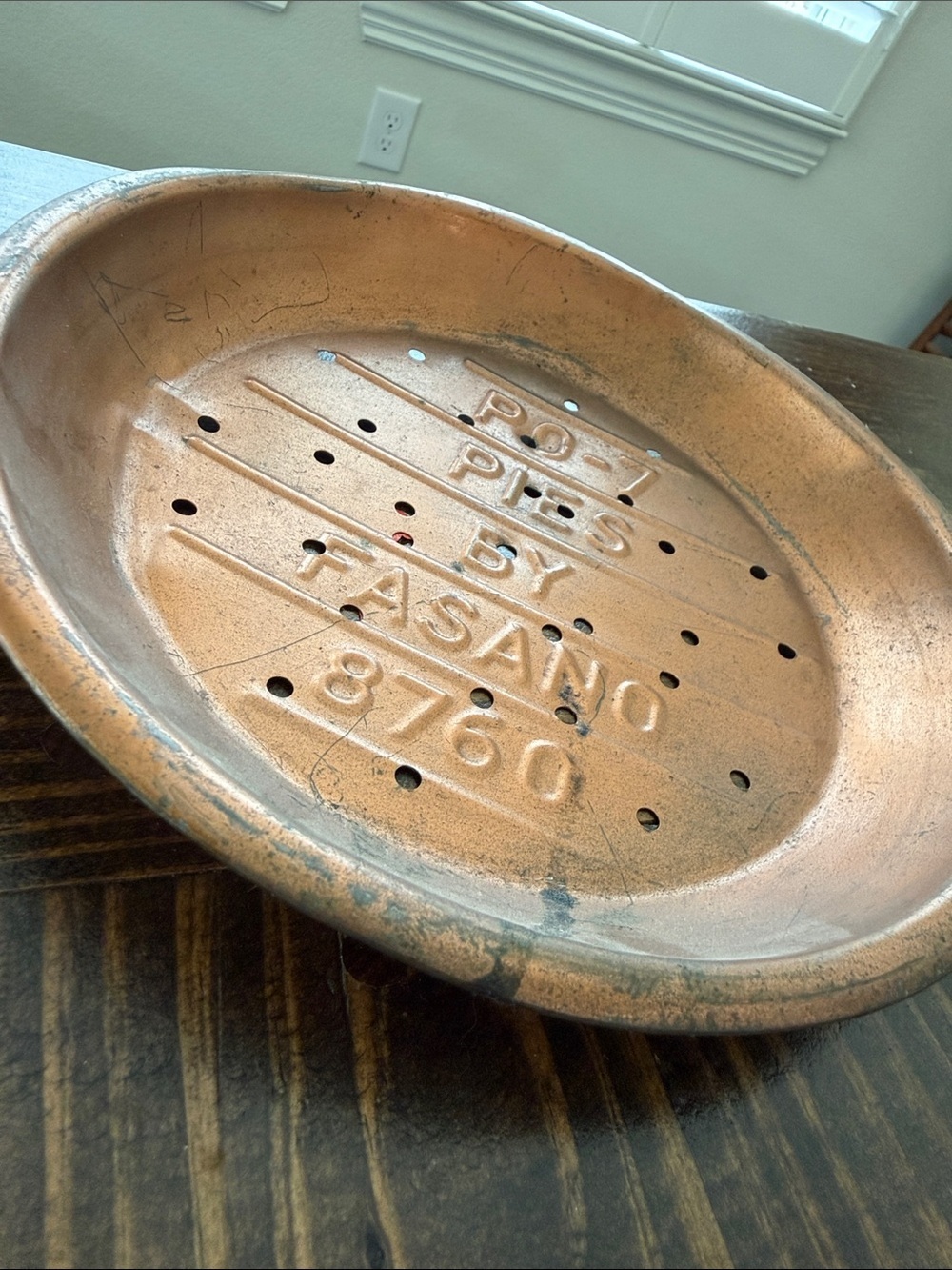 Metal Pie Pan - Painted Copper - Picture 4 of 4